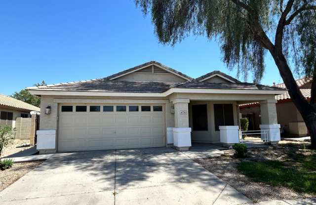 Photo of Warm, Inviting 3 Bed / 2bath Home in Canyon Trails with new Paint and Flooring!!!