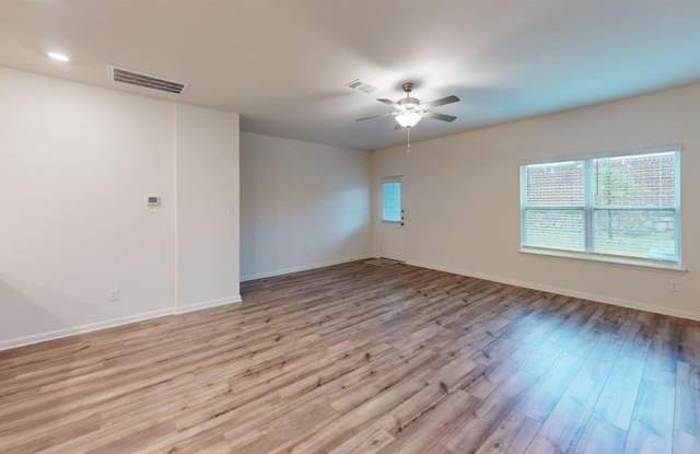 Photo of 316 Marsh Lane