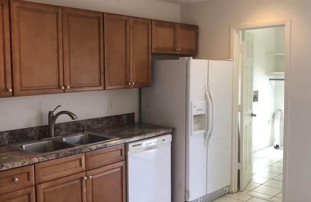 4518 SE Salvatori Road