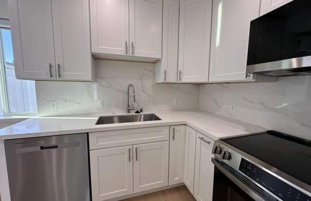 17451 Keswick Street