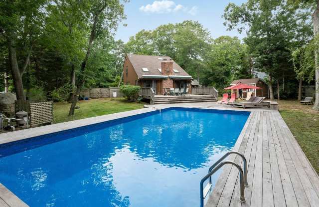 221 Norfolk Drive