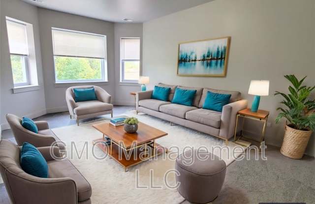 1511 South Keeler Avenue