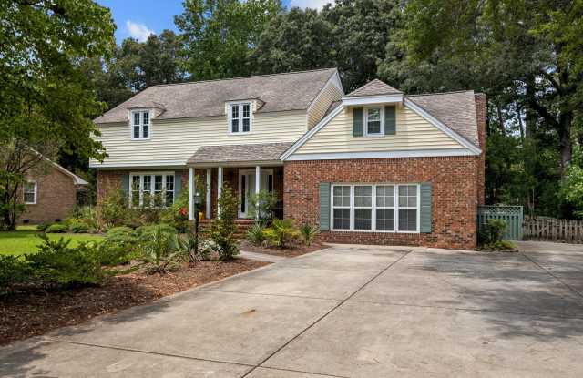 Photo of 327 Plantation DriveUnit 1