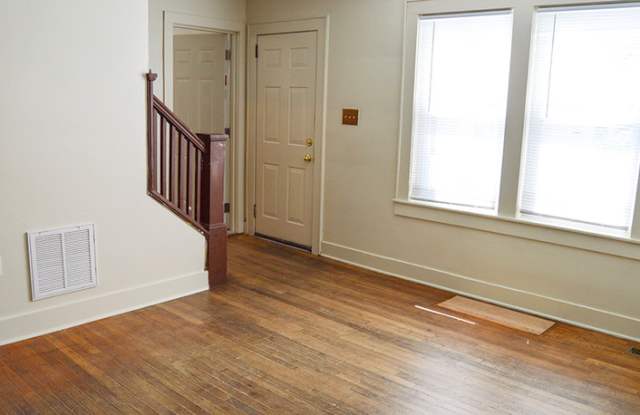 287 Old South High Street