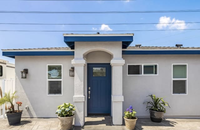 5910 Camerino Street - 5910 Camerino St, Lakewood, CA 90713