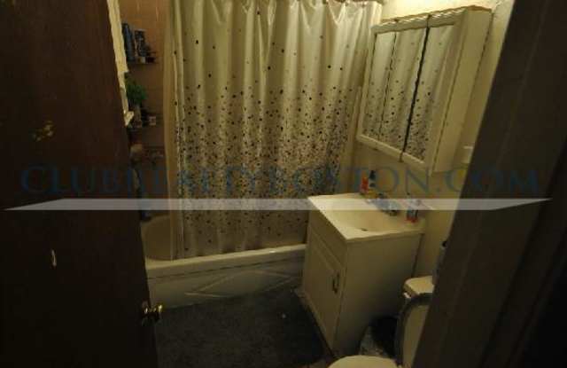 Photo of 361 Faneuil St.