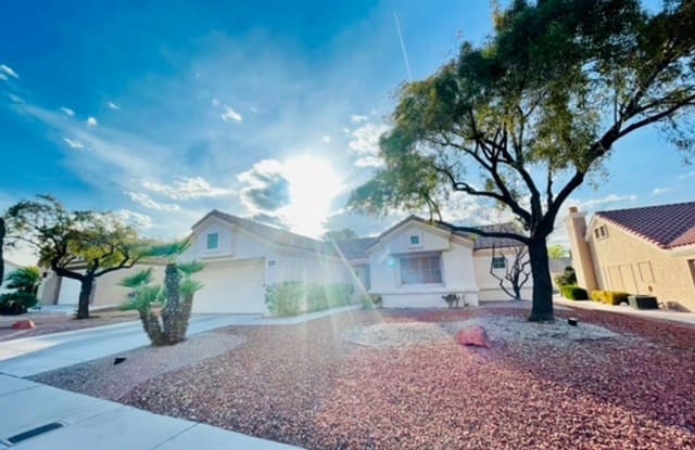 2423 Sungold Dr - 2423 Sungold Drive, Las Vegas, NV 89134