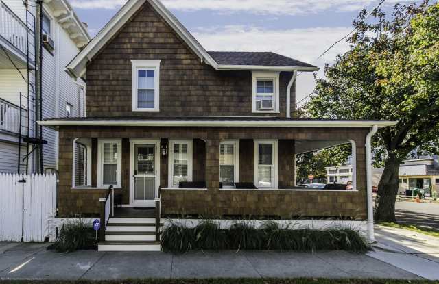 42 Central Avenue