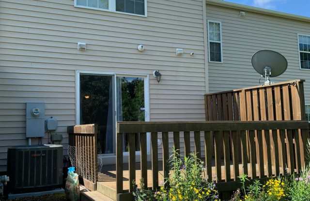 2 Bedroom 2.5 Bath Townhouse