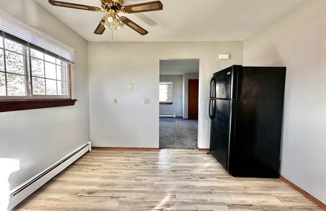 1886 Murphy Woods Road