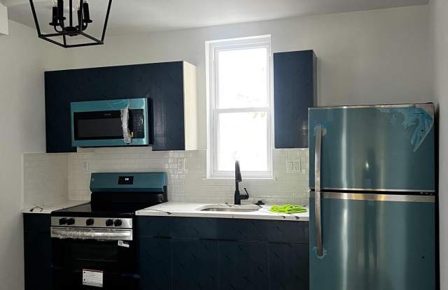 1551 CHURCH Street unit: 2