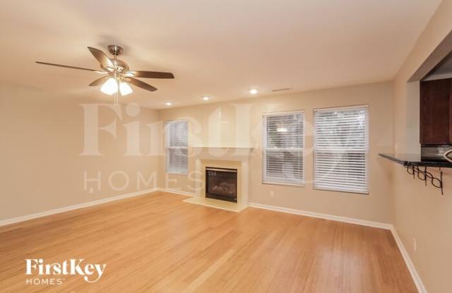 13934 Lawrence Farm Lane