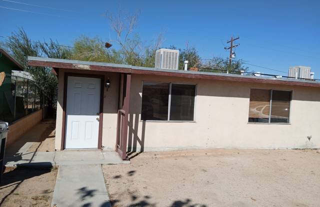 Libby's Realty 29 Palms Rental 2bedroom 1 bath - 73842 Sun Valley Drive, Twentynine Palms, CA 92277