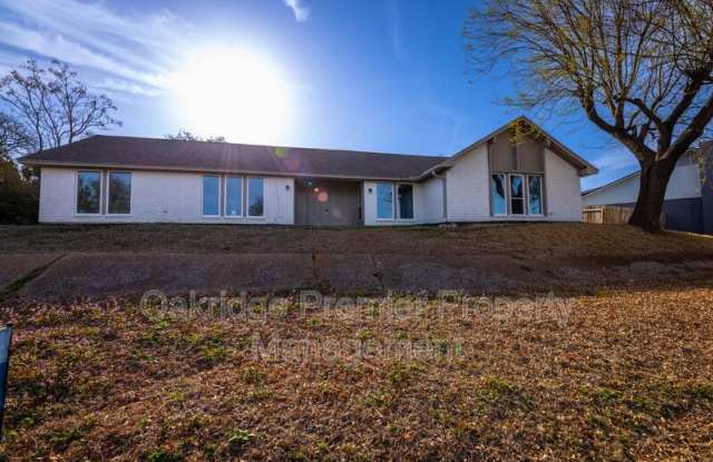1133 Wood Valley