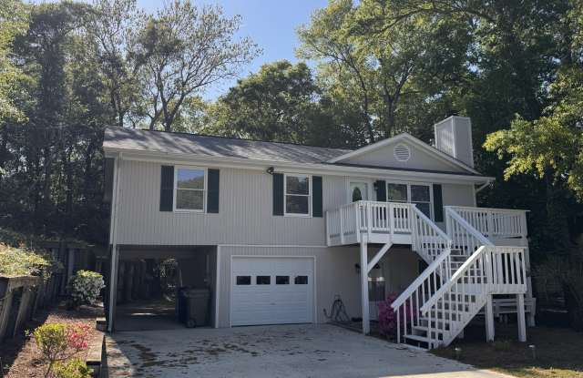 407 Hickory Street