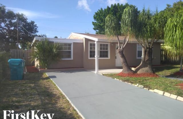 55 South Palm Drive - 55 South Palm Drive, Boynton Beach, FL 33435