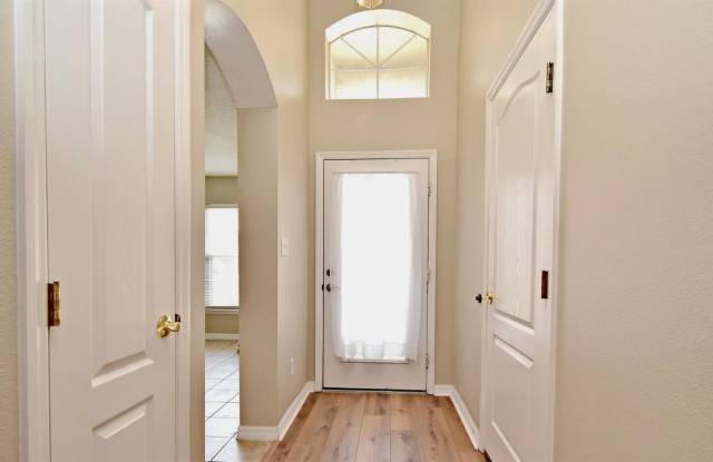 117 LAKE EMMA COVE DRIVE