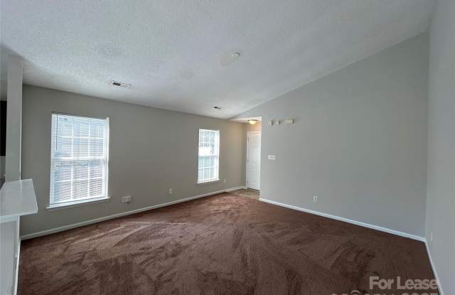 3335 Alderknoll Court