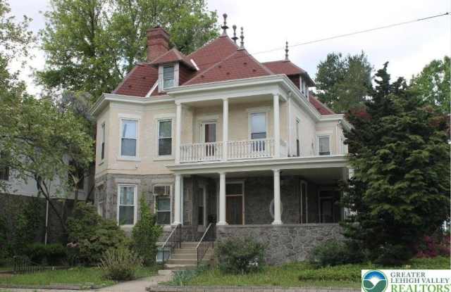 44 N 15Th Street