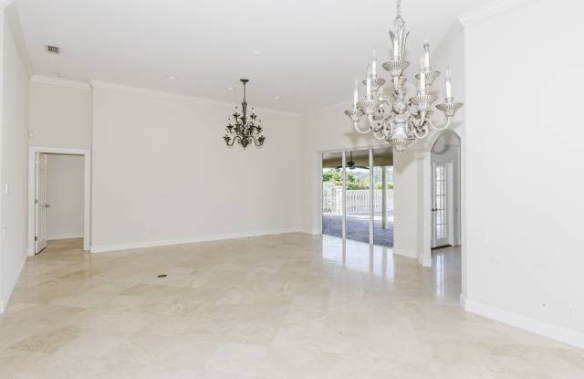 273 Monterey Drive - Vineyard - Michael