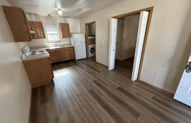 1635 Neptune Street - 13