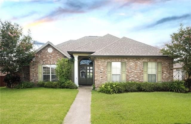 107 BRADEN Drive - 107 Braden, Luling, LA 70070