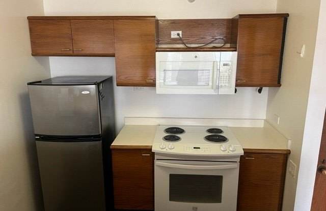 60 N Beretania Street unit: 3508