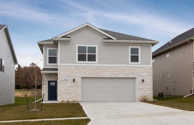 Recently Built Beautiful 3 Bedroom Home With HUGE Garage! - 8999 Primo Lane, West Des Moines, IA 50266