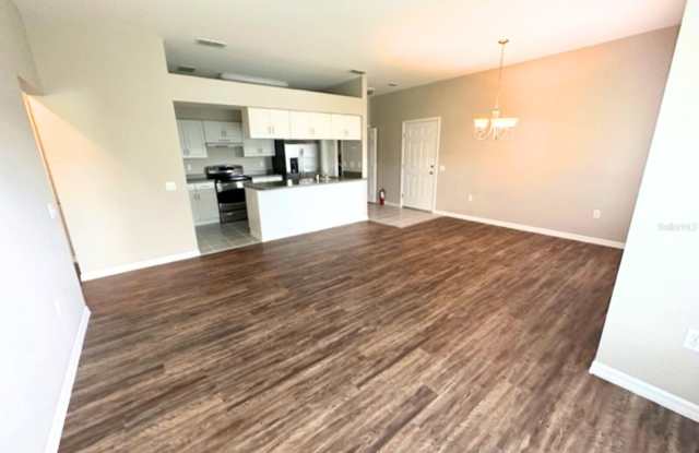 1005 EAGLE POND DRIVE