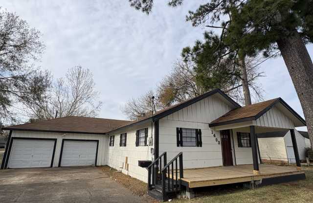 Photo of 1403 Eugene Street