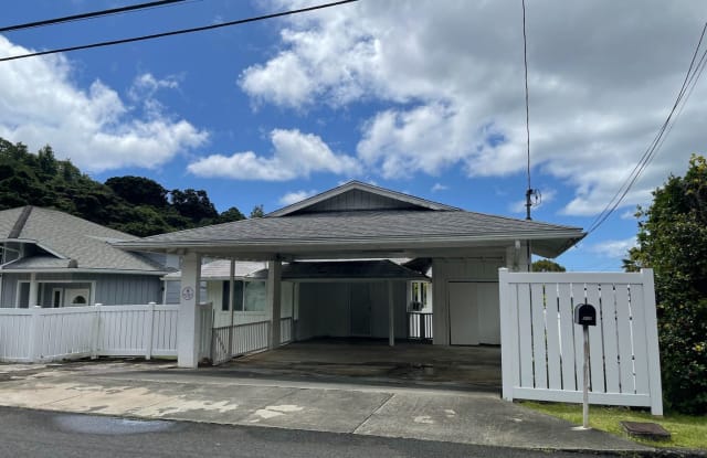 317 Kapulei St. - 317 Kapulei Street, Honolulu, HI 96813