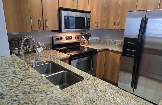 1215 Crystal Way unit: O