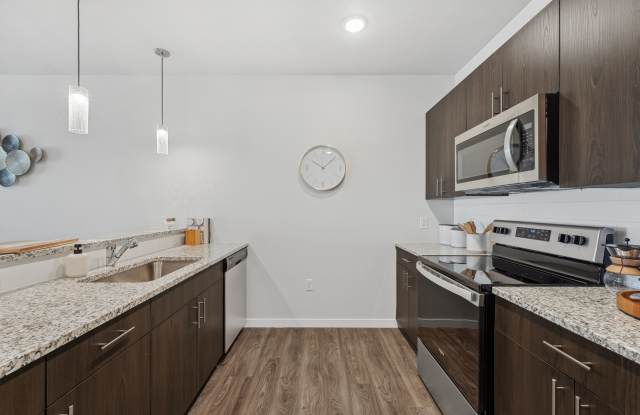 Photo of Stella on the Park