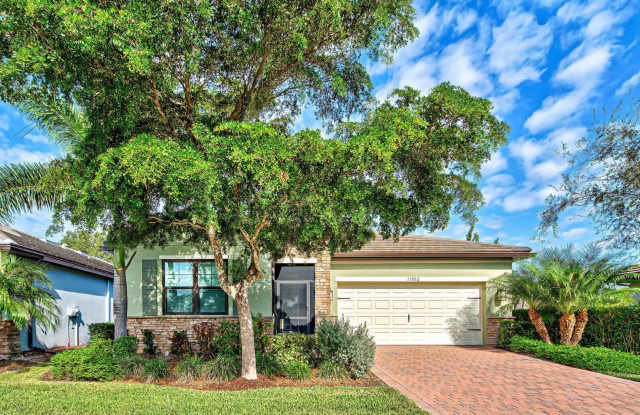 2BR/2BA/Office/2CG SFH in The Preserve at West Villages - 11952 Blazing Star Drive, North Port, FL 34293