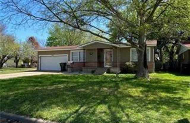 1801 S 47th Street