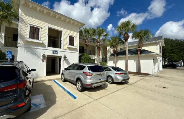 109 LAUREL WOOD Way unit: 103