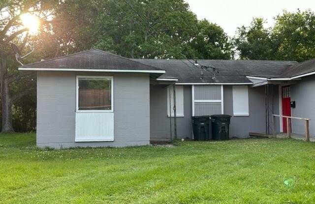 1710 Resca De La Palma Street