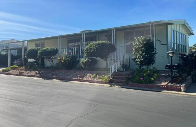 1195 La Moree Road