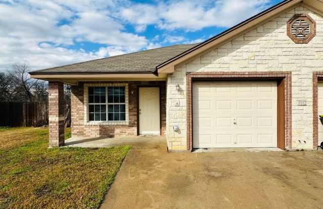 3bd/2bd in Troy, TX