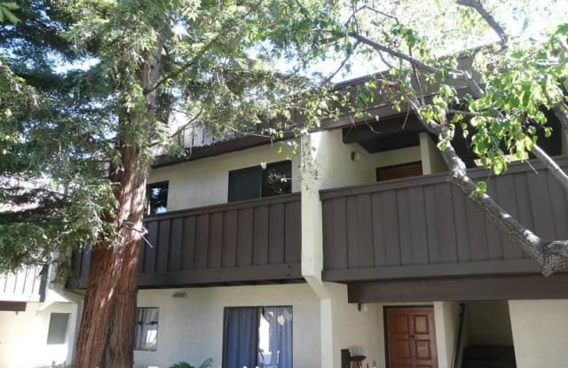 999 W Evelyn Terrace #32 - 999 West Evelyn Terrace, Sunnyvale, CA 94086