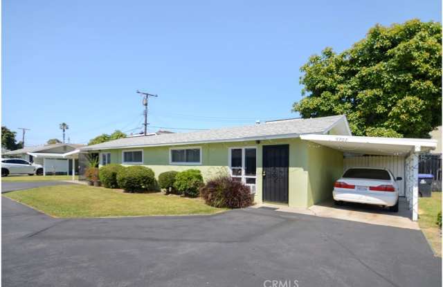 9707 Bixby Ave
