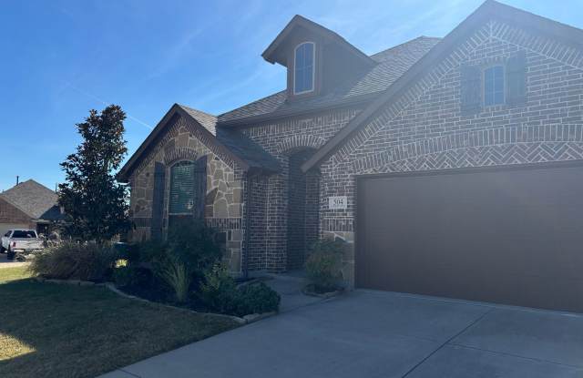 Photo of Beautiful 3/2/2 Minutes from Sherman's Town Center!