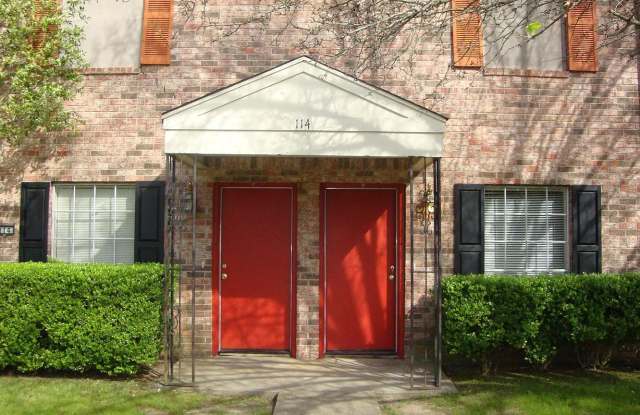 114 Pinebrook Place - Unit B