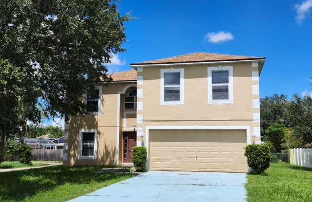 4 Bedroom Poinciana Home