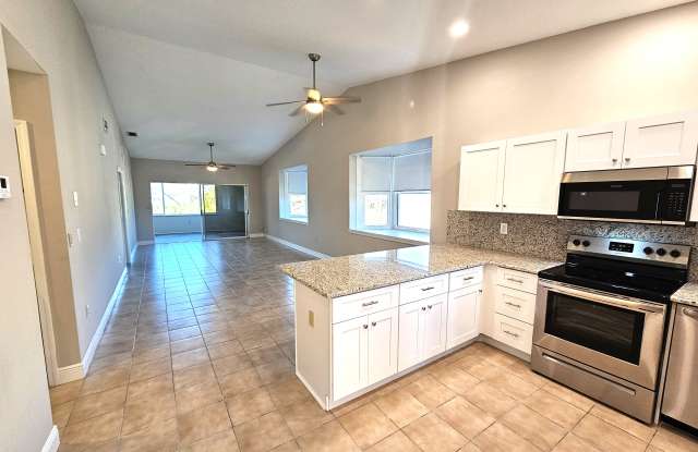 177 Boundary Blvd Apt 6