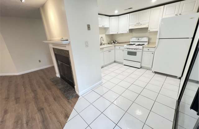 295 West Wyoming Ave