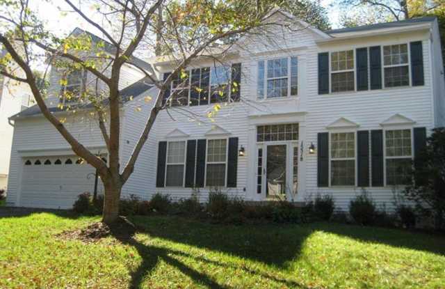 15518 Toddsbury Lane
