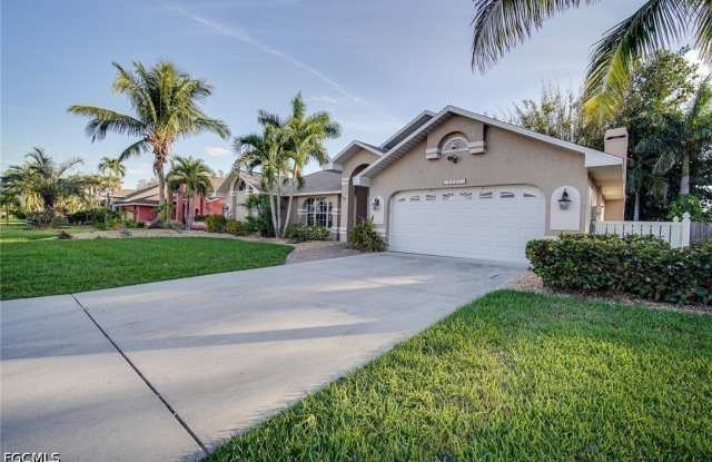 8831 Banyan Cove Circle