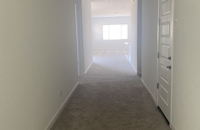 22204 N Parada Dr