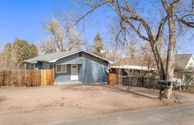 38 West Navajo Street